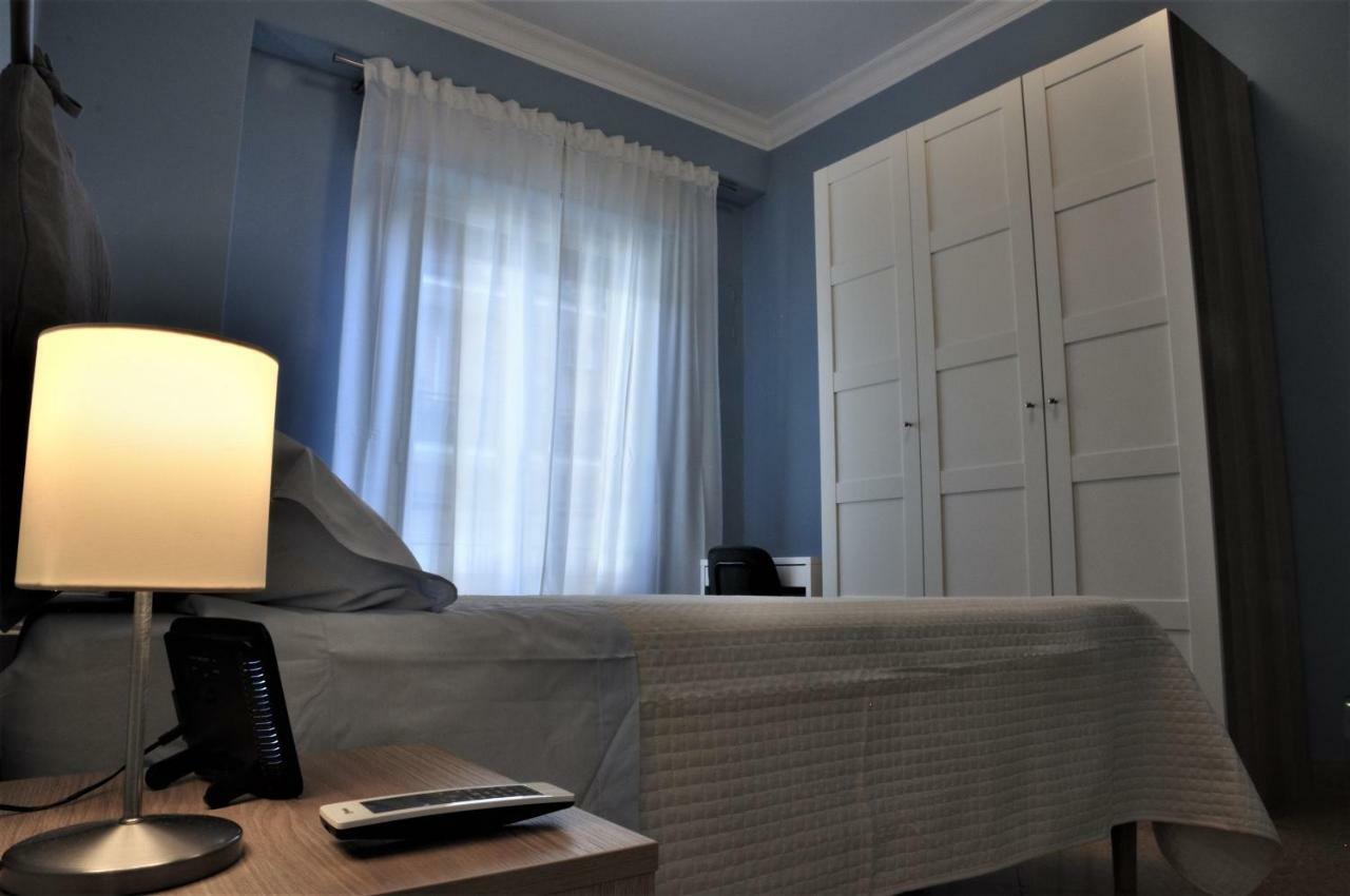 Elera Holiday Apartment Palermo Buitenkant foto