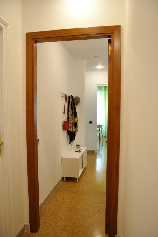 Elera Holiday Apartment Palermo Buitenkant foto