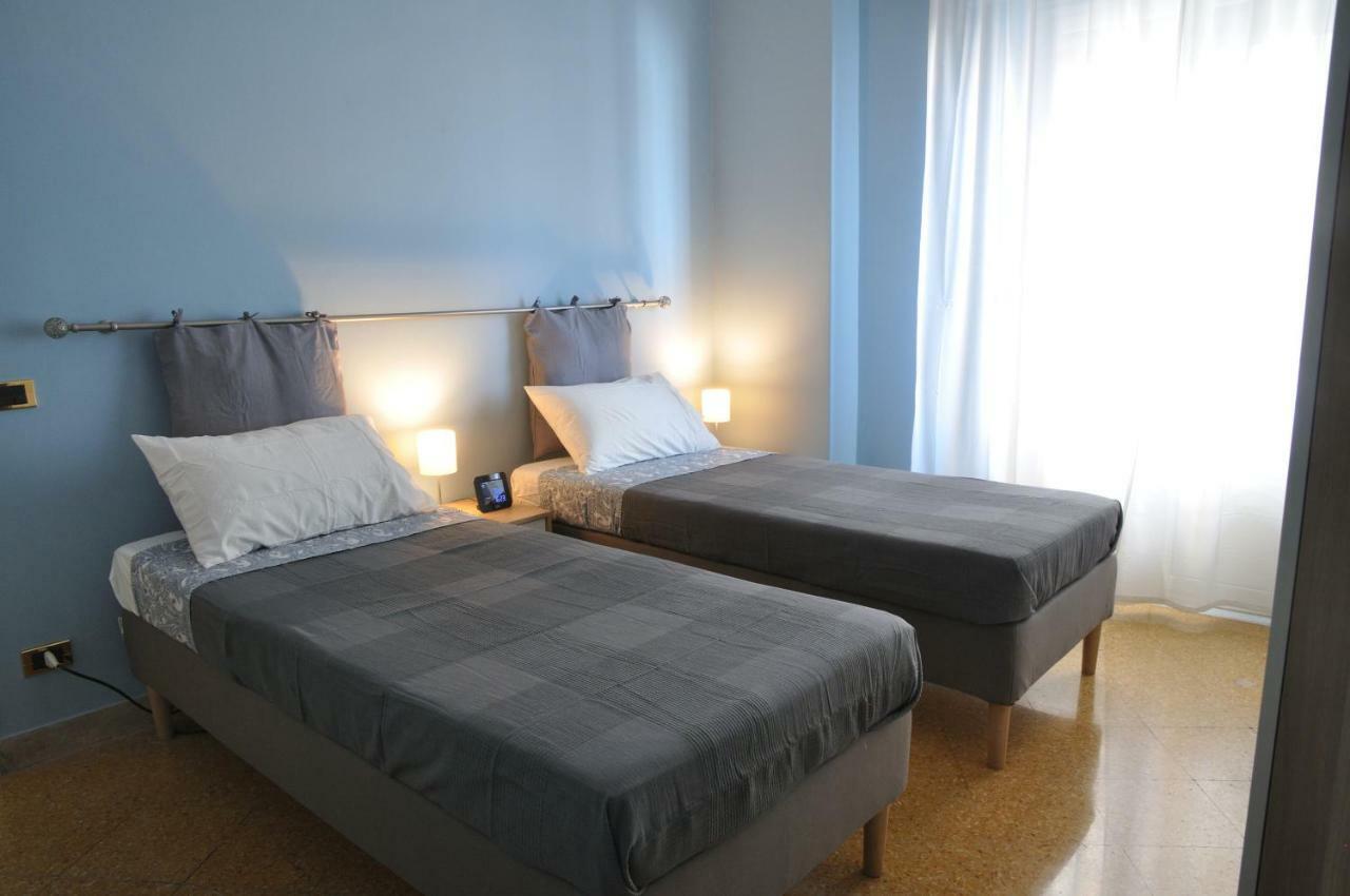 Elera Holiday Apartment Palermo Buitenkant foto